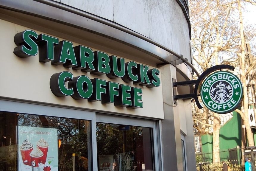 Nóng: Starbucks có thể sắp bán mảng kinh doanh ở một quốc gia châu Á, định giá 12 tỷ USD- Ảnh 1.