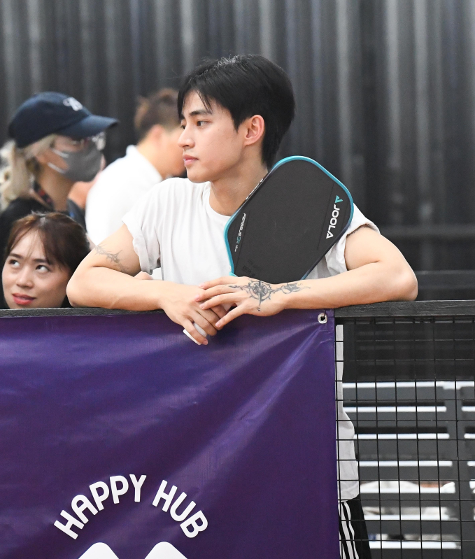 Dàn trai đẹp khoe cơ bắp cuồn cuộn, visual cực phẩm tại giải pickleball hot nhất hôm nay- Ảnh 3.