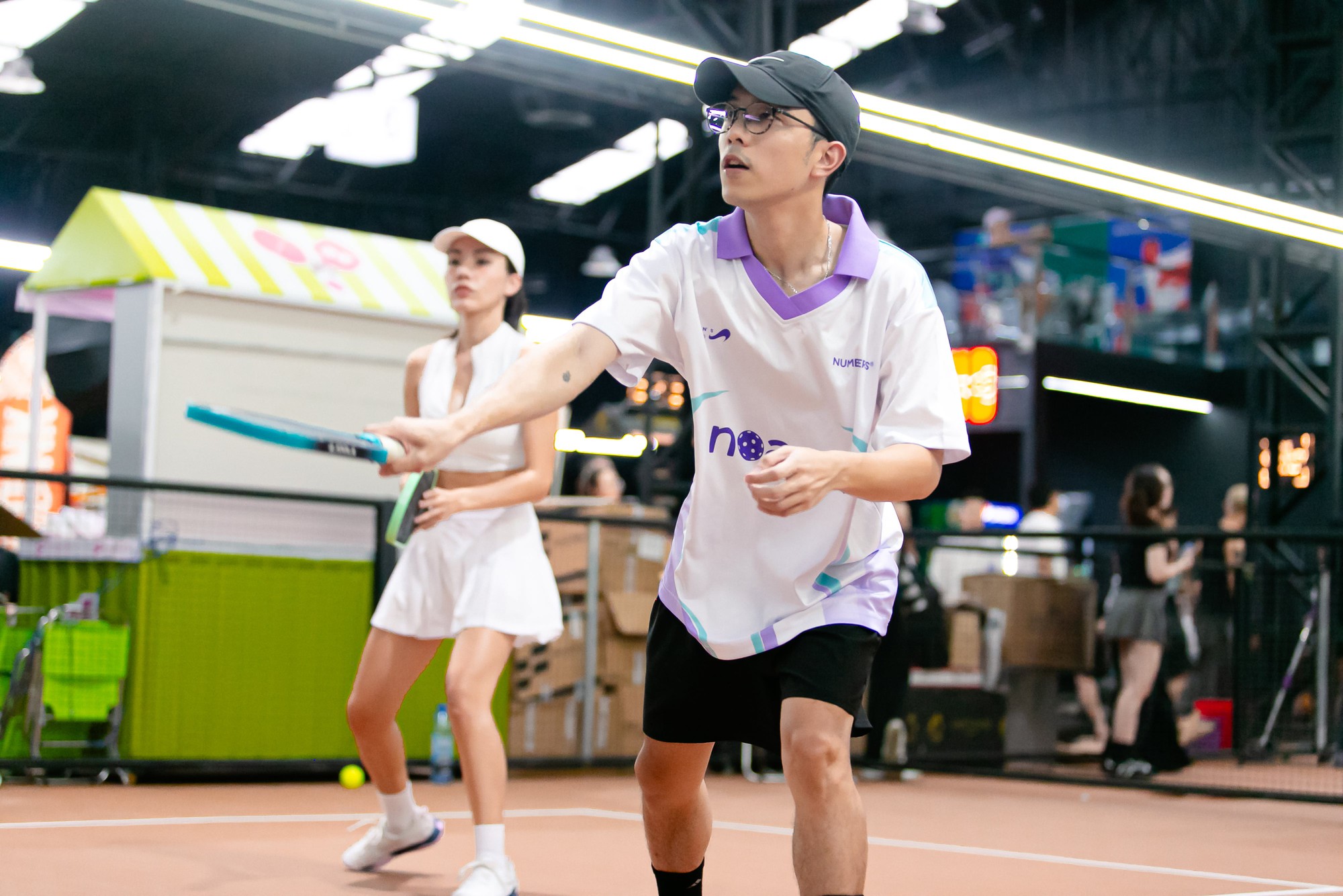 Dàn sao đổ bộ giải pickleball hot nhất hiện nay: Emily - Gigi Hương Giang 