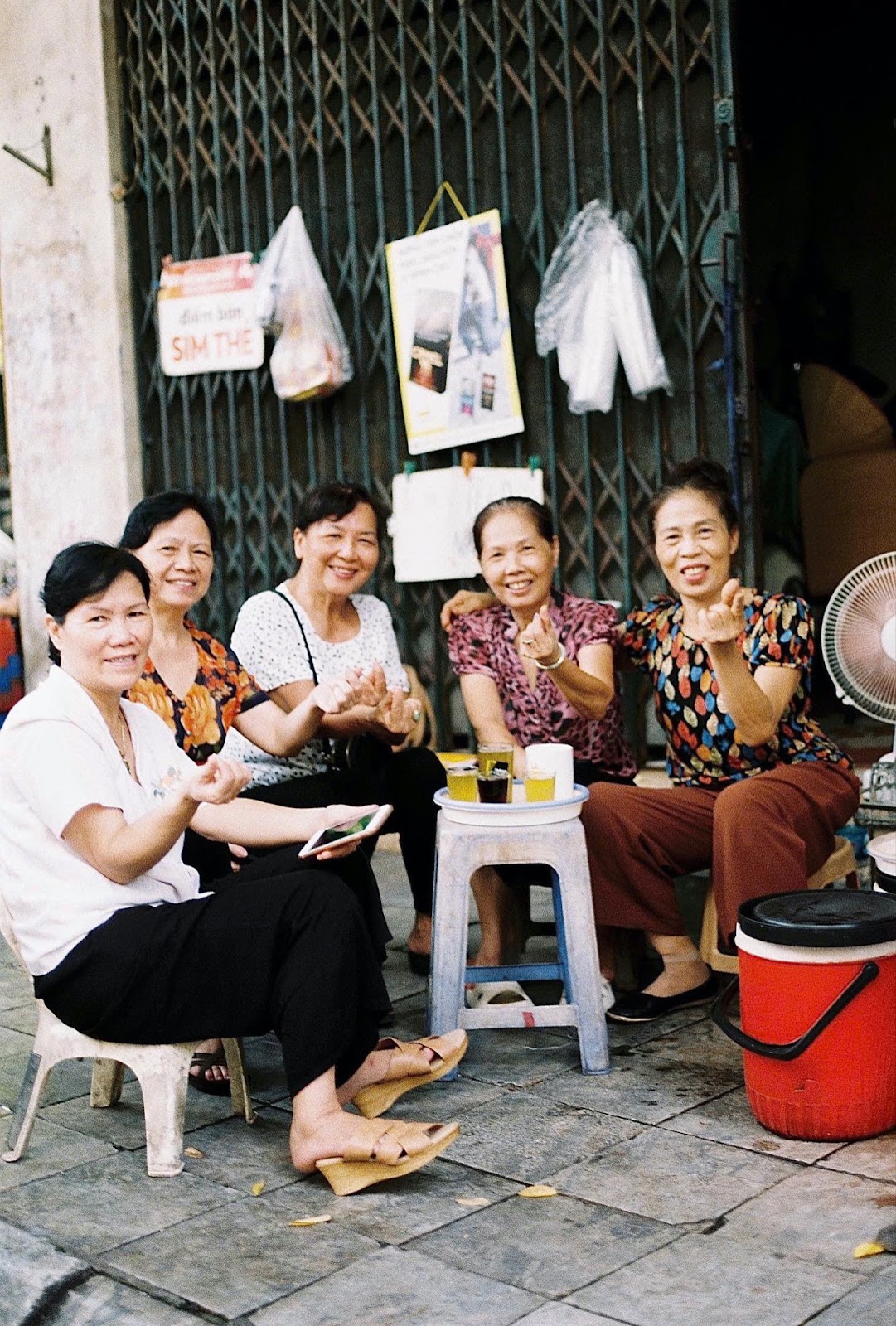 Ngồi vỉa hè nhâm nhi cốc trà nóng, đón mùa đông- Ảnh 5.