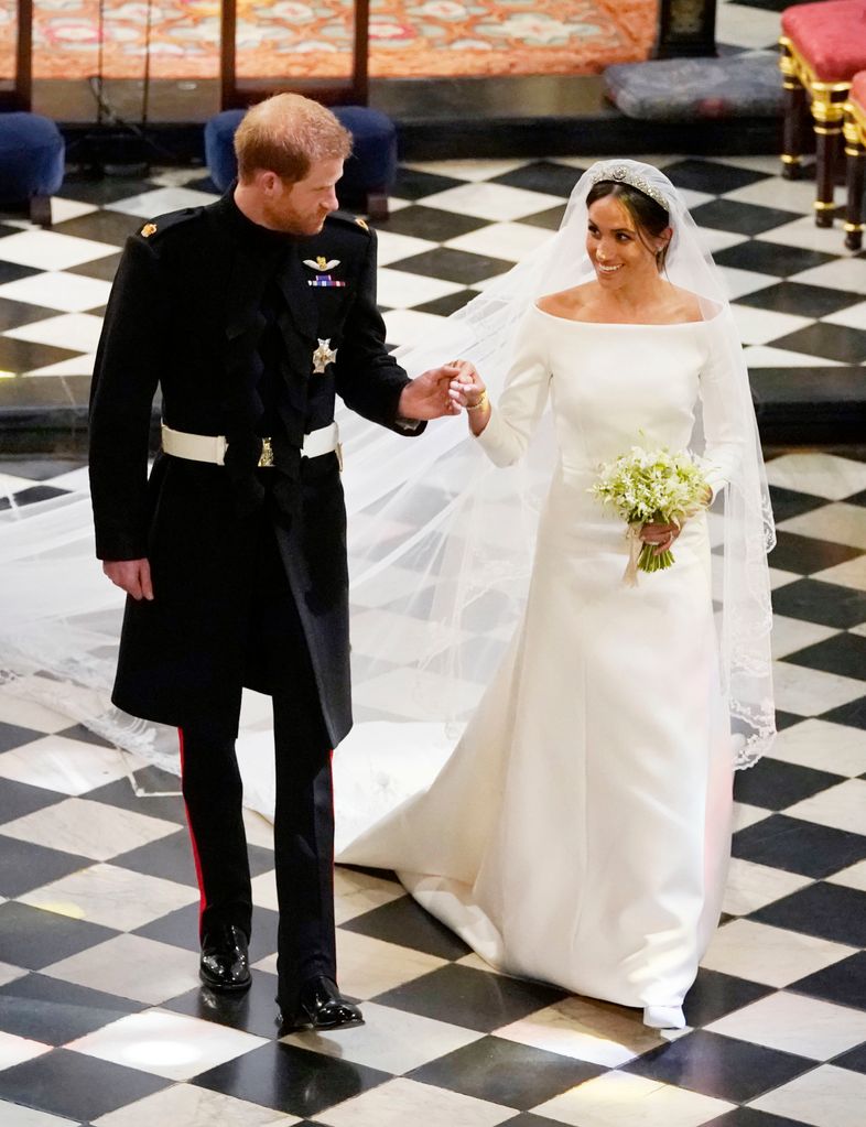 Harry và Meghan bất ngờ xuất hiện trong phim mới của Lindsay Lohan, nhưng phải thật tinh mắt mới nhận ra!- Ảnh 3.