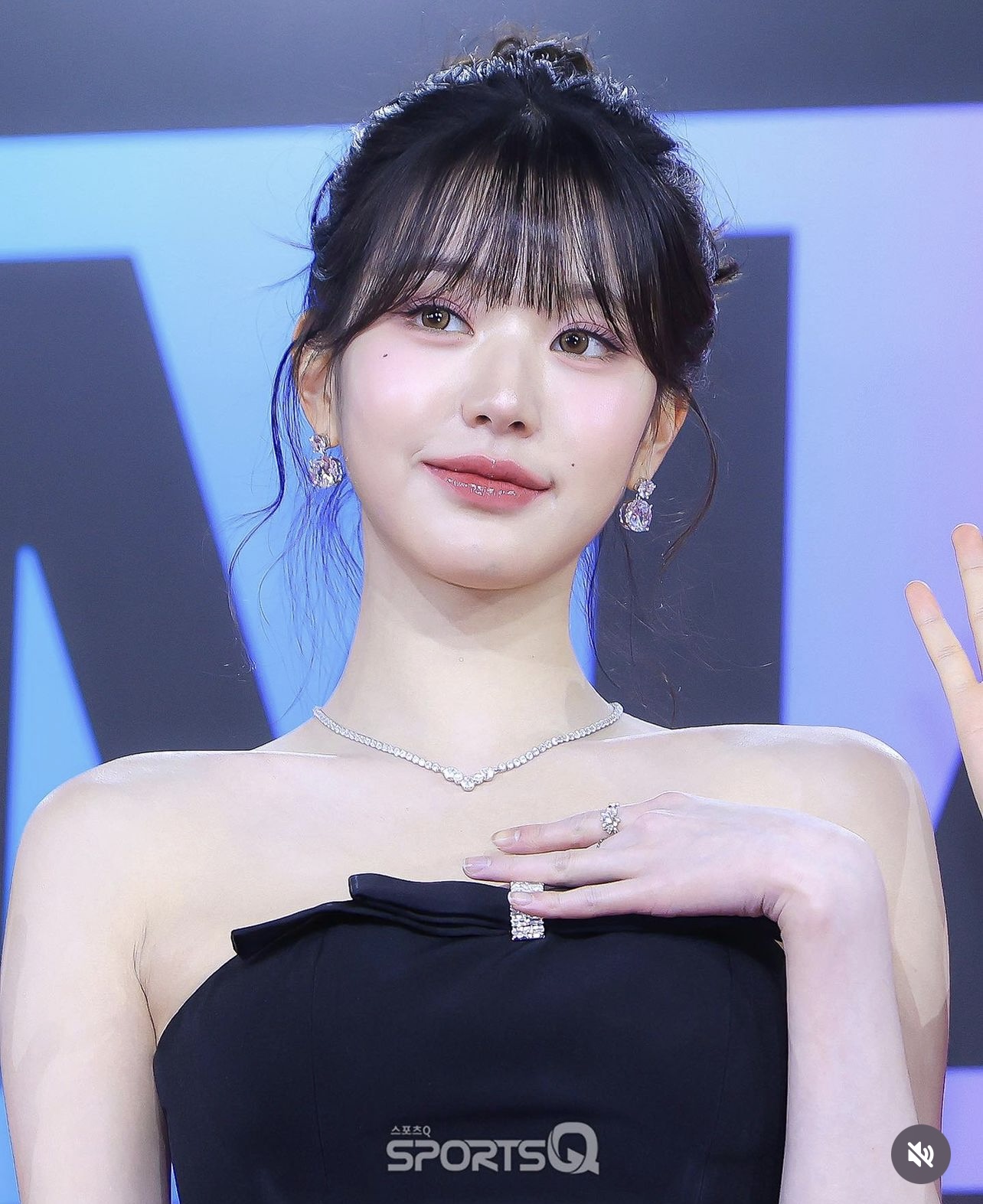 Công chúa Kpop khiến dân tình lo ngại chỉ sau 1 khoảnh khắc- Ảnh 8. Công chúa Kpop khiến dân tình lo ngại chỉ sau 1 khoảnh khắc- Ảnh 8.