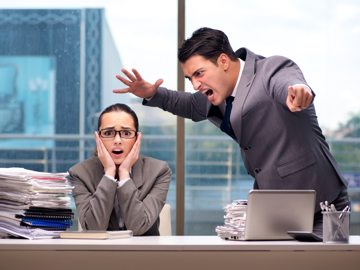 &ldquo;L&agrave;m qu&acirc;n&rdquo; của sếp độc hại, sự nghiệp tr&igrave; trệ, nh&acirc;n sinh quan hạn hẹp: 8 dấu hiệu cảnh tỉnh- Ảnh 1.