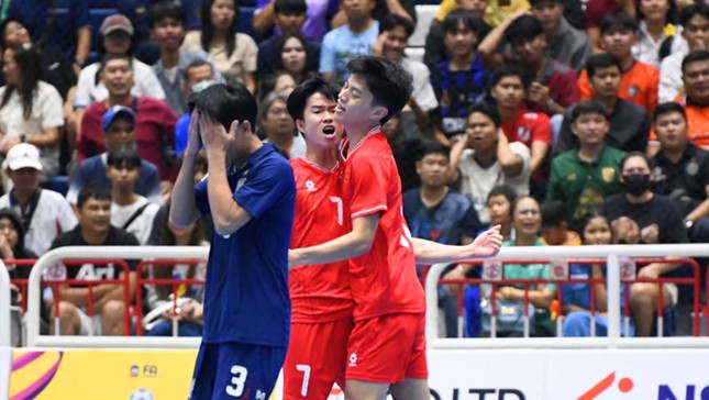 HLV tuyển futsal Thái Lan nói gì sau trận thua sốc đội tuyển Việt Nam?- Ảnh 2.