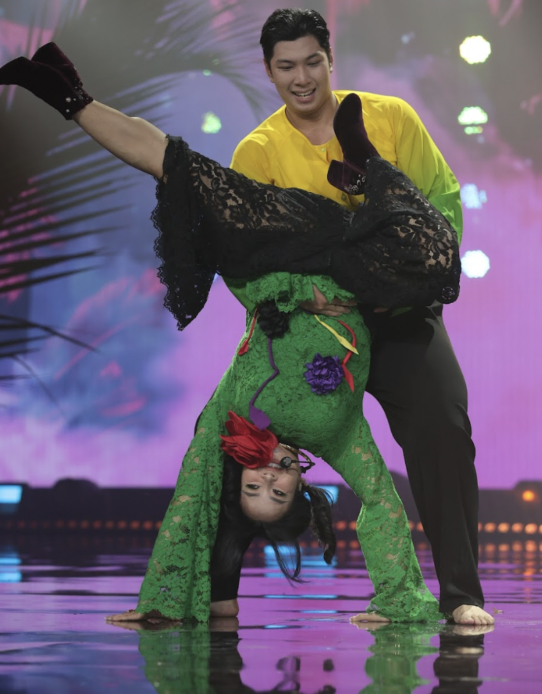 Ai cho diva xoạc chân?- Ảnh 2.