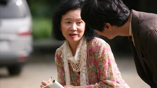 Nhiều người cười khẩy khi cha mẹ có con hư phân trần "Con tôi ở nhà ngoan lắm": Họ không nói dối, mà có 1 sự thật đằng sau như này!- Ảnh 1.