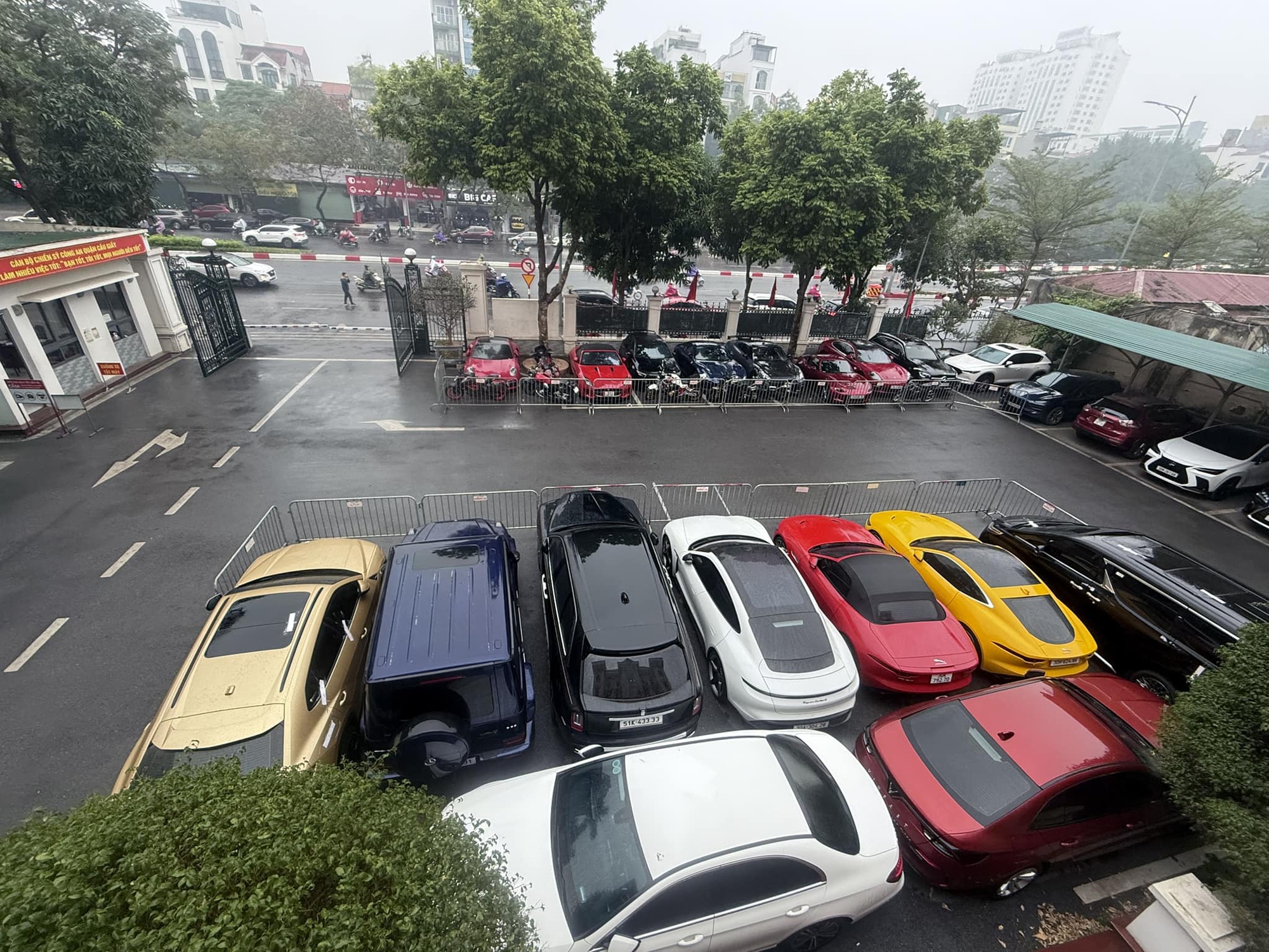 Toàn bộ chi tiết khối tài sản bị thu giữ trong vụ Mr Pips: Hàng trăm tỷ tiền mặt, 890 miếng vàng SJC, 246kg vàng nguyên khối....- Ảnh 16.