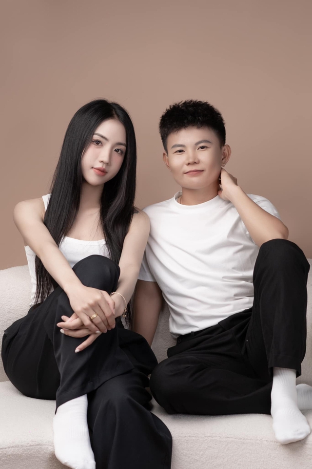 Hotgirl tuyển nữ Việt Nam khoe ảnh chụp cùng đồng đội nữ- Ảnh 4.