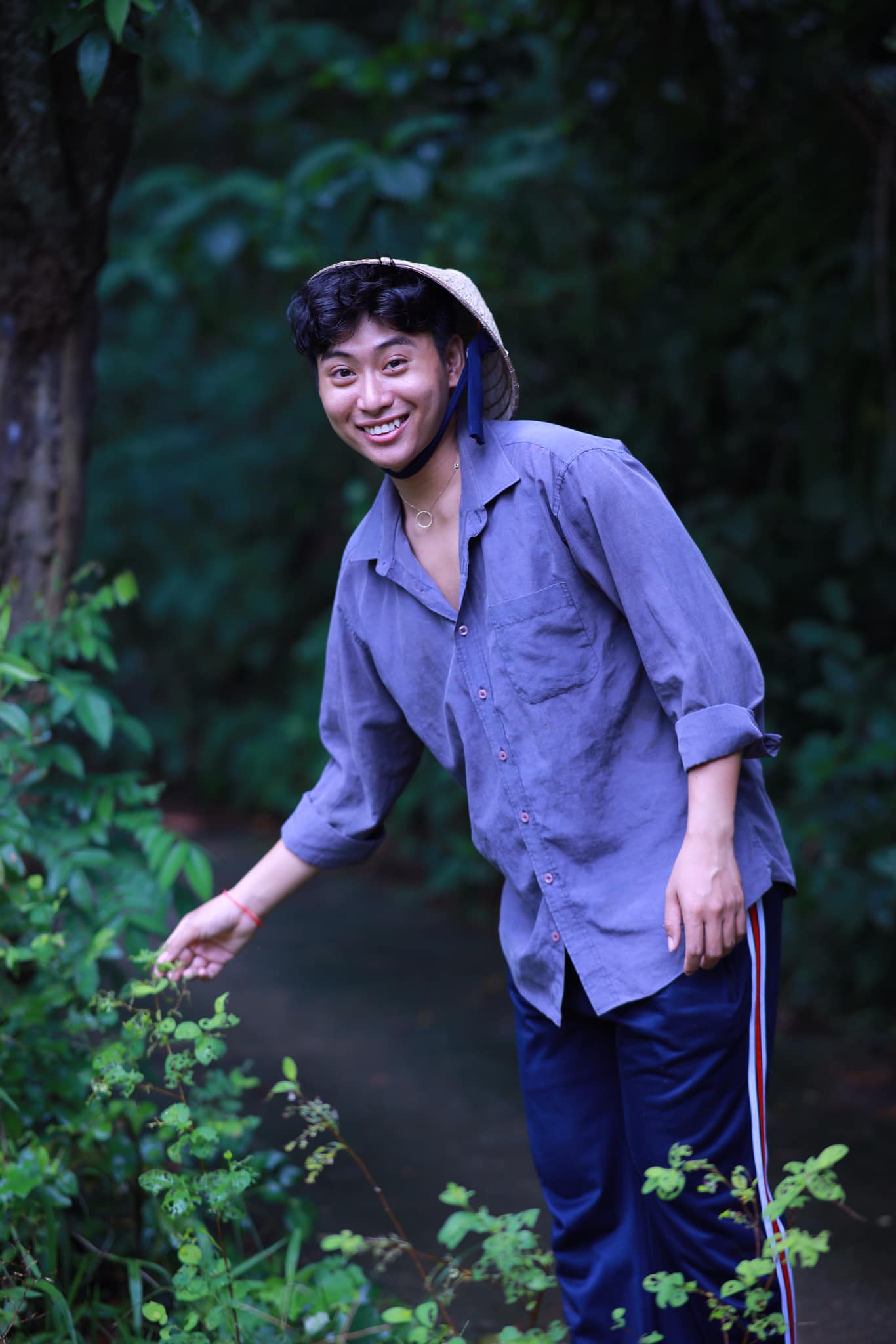 Nổi tiếng ở Trà Vinh: Thanh niên có “3 nhân cách” làm dân mạng khờ ngang, khi số 2 bước ra tất cả hét lên - Ảnh 1.