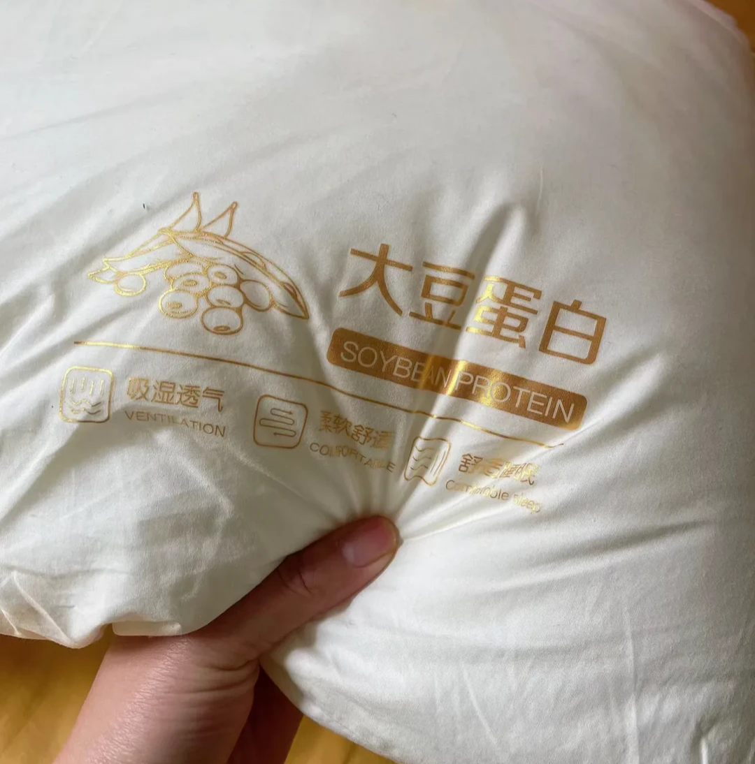 Hai thứ trên giường là ổ vi khuẩn, bẩn Hai thứ trên giường là ổ vi khuẩn, bẩn