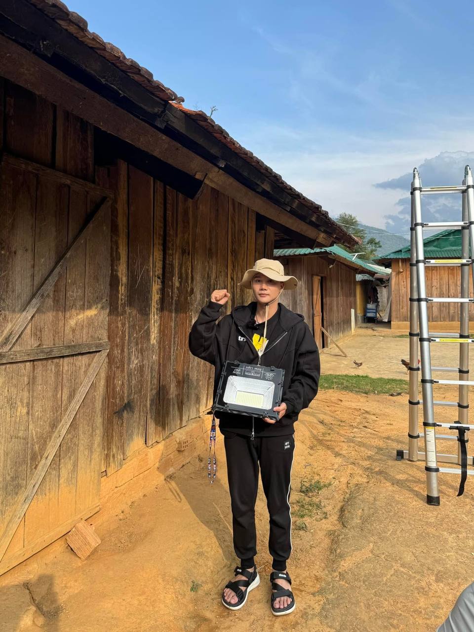 Vĩnh Thích Ăn Ngon, Tina Thảo Thi, Vẽ Hạnh Phúc: Bộ ba 