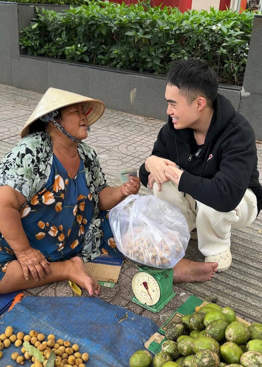 Vĩnh Thích Ăn Ngon, Tina Thảo Thi, Vẽ Hạnh Phúc: Bộ ba 