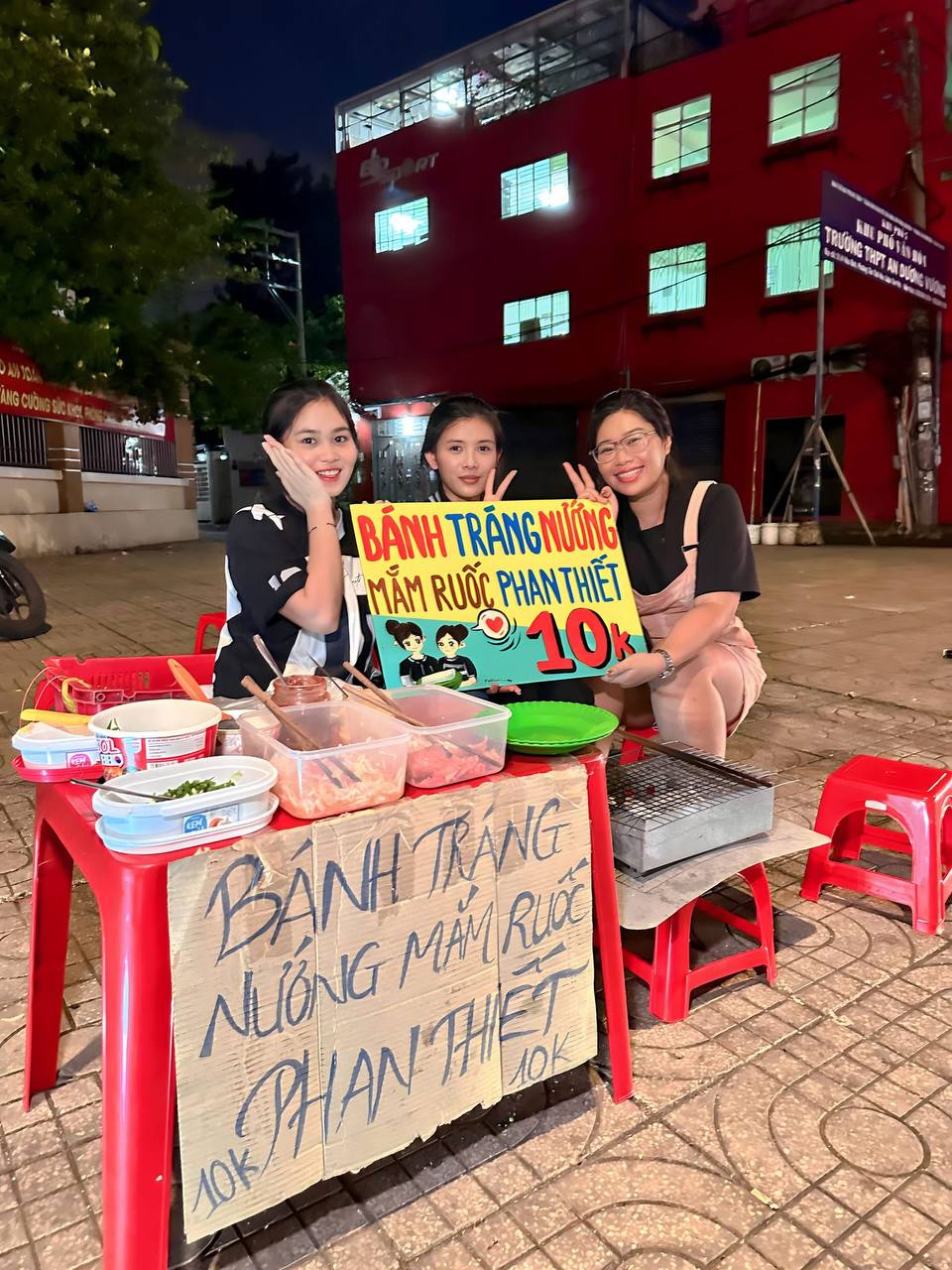 Vĩnh Thích Ăn Ngon, Tina Thảo Thi, Vẽ Hạnh Phúc: Bộ ba 