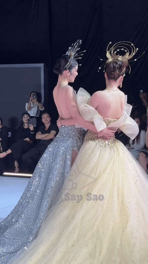 Nam Anh - Nam Em gây chú ý ở show thời trang toàn sao khủng, cô em lâu lắm mới được khen- Ảnh 3.