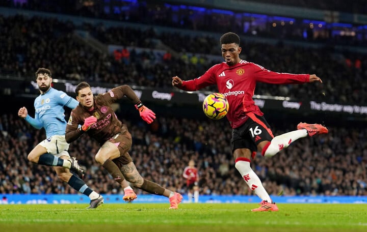 Amad Diallo xuất sắc, Man Utd đánh bại Man City- Ảnh 1.