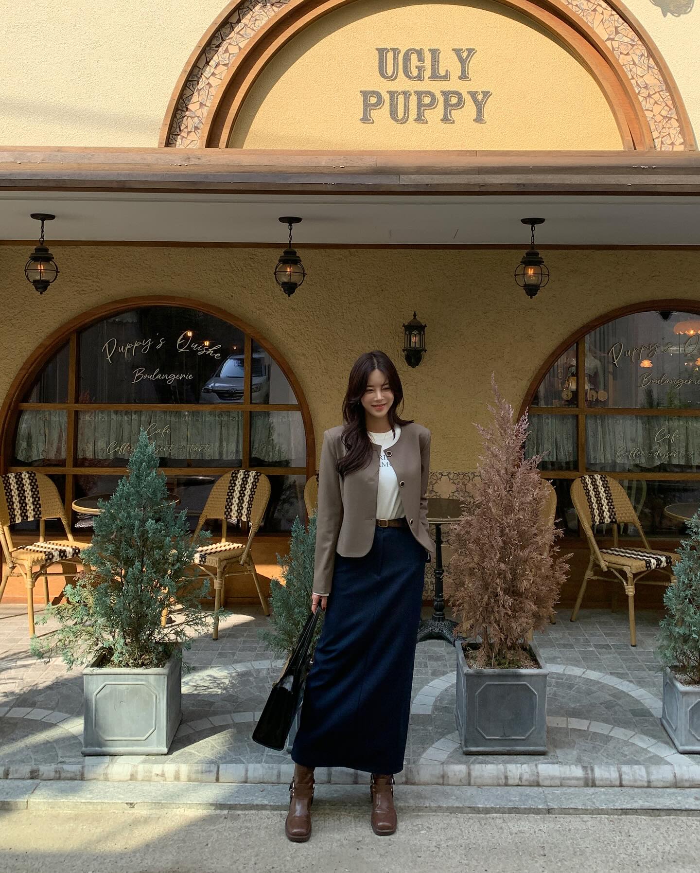 Để mặc đẹp hơn trong năm 2025, t&ocirc;i khuy&ecirc;n bạn n&ecirc;n theo phong c&aacute;ch thời trang tối giản- Ảnh 8.