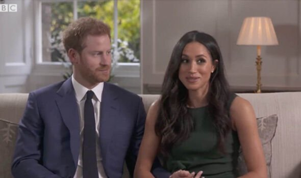 Chuyện tình "tam sao thất bản" của Harry và Meghan, mỗi lần kể lại mâu thuẫn khiến người hâm mộ "chẳng biết đâu mà lần"- Ảnh 2.