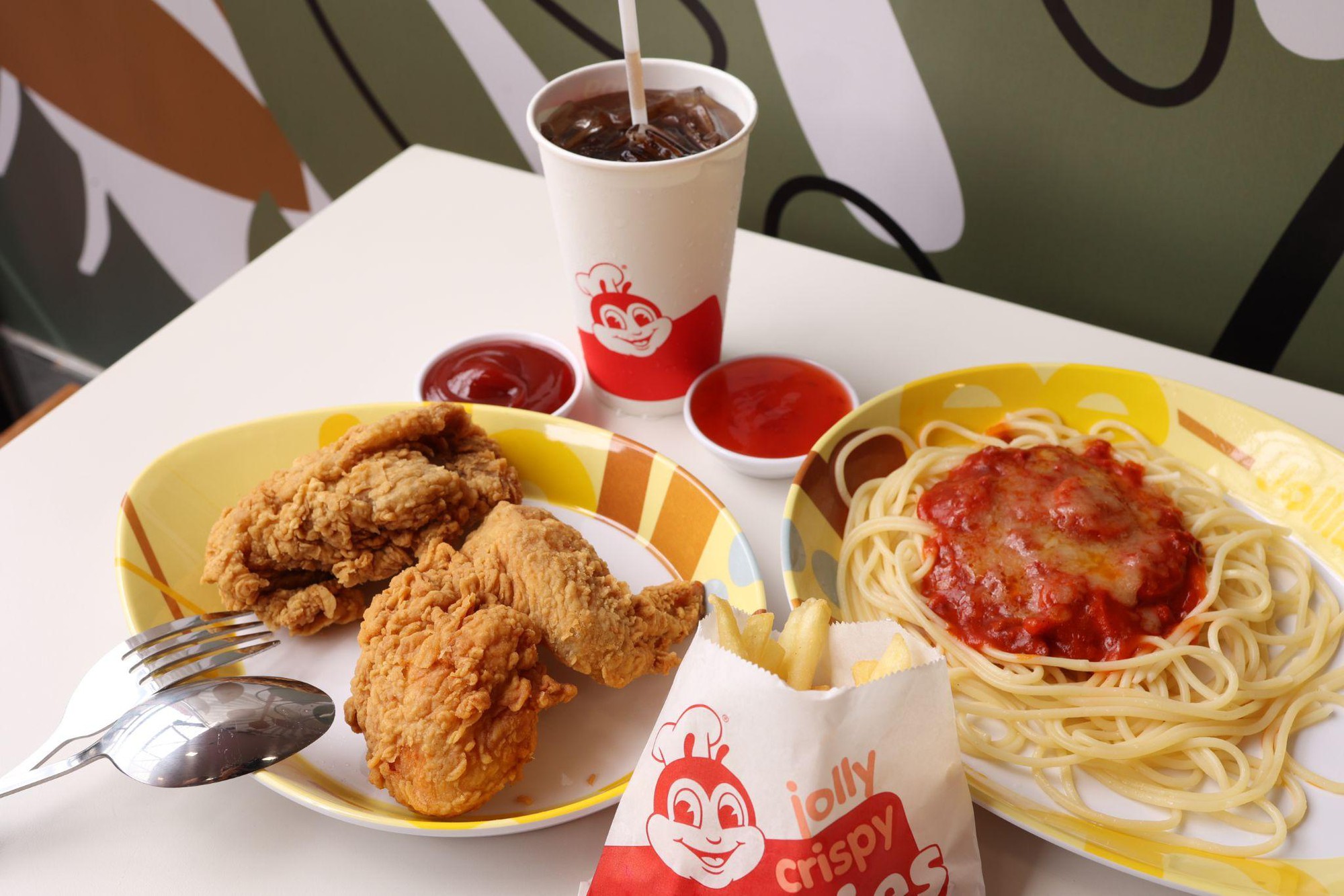 Cửa hàng Jollibee thứ 200: tiếp nối hành trình lan tỏa niềm vui ẩm thực đến gia đình Việt Nam- Ảnh 4.