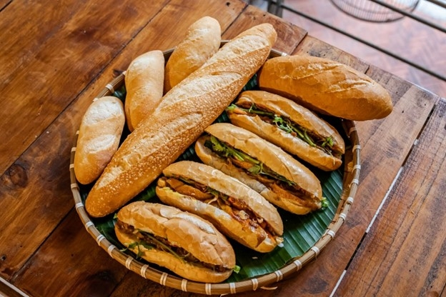 Bánh mì “ngon, bổ, rẻ” nhưng ăn kiểu này chẳng khác gì tự “rước họa vào thân”- Ảnh 2.