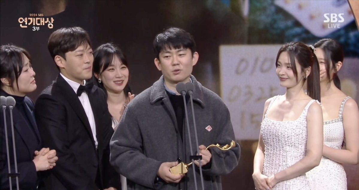 Tuyên bố dậy sóng của sao nữ 9X sau 4 tháng kết hôn với doanh nhân trên sân khấu SBS Drama Awards- Ảnh 2.