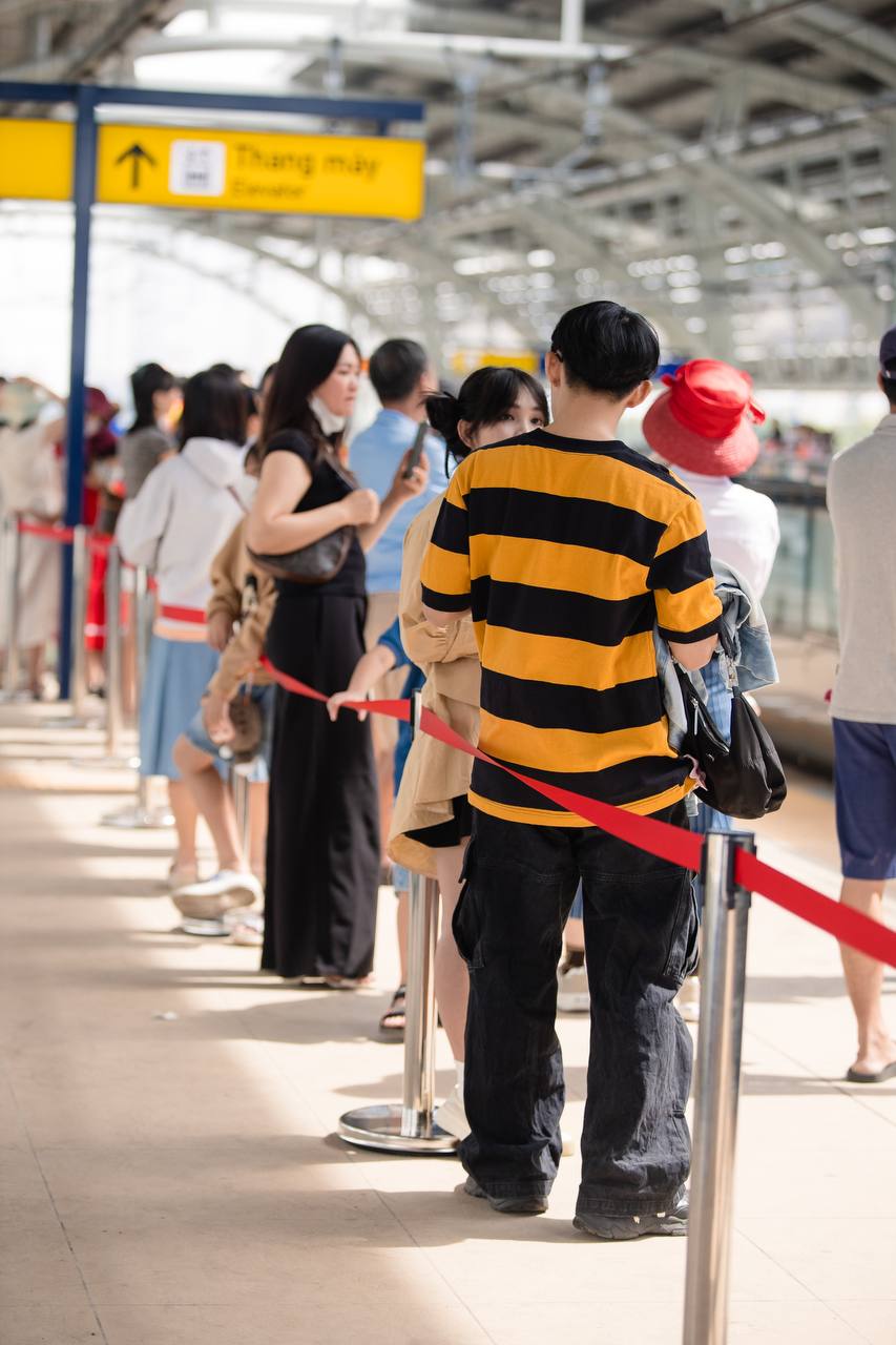 Đổ gục trước loạt góc check-in tại Metro Bến Thành - Suối Tiên: Lên hình vừa ngầu vừa điện ảnh chẳng thua kém gì nước ngoài- Ảnh 36.