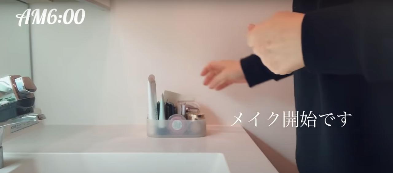 Gần 1 triệu lượt xem bà nội trợ dậy lúc 4 giờ sáng để làm việc nhà: Phụ nữ trung niên cân bằng giữa gia đình và sự nghiệp khó đến mức nào?- Ảnh 10. Gần 1 triệu lượt xem bà nội trợ dậy lúc 4 giờ sáng để làm việc nhà: Phụ nữ trung niên cân bằng giữa gia đình và sự nghiệp khó đến mức nào?- Ảnh 10.