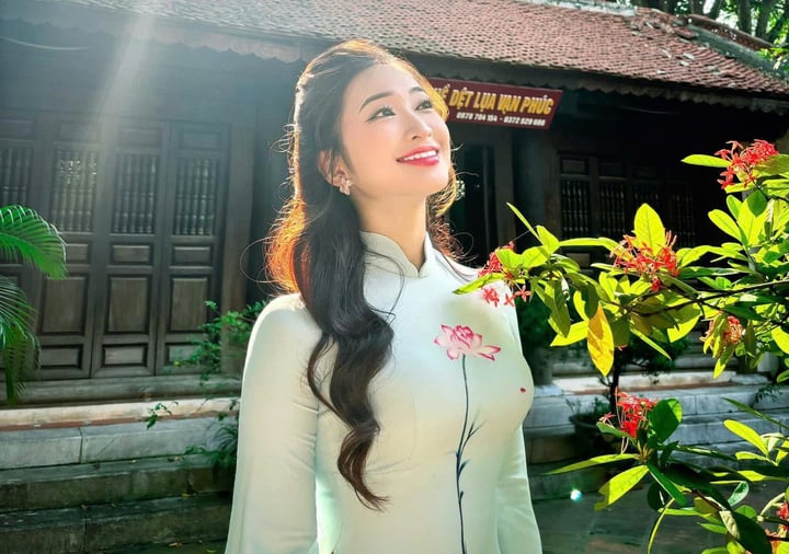Loạt thành tích đáng nể của nữ sinh "gương mặt đẹp nhất" Hoa hậu sinh viên 2024- Ảnh 4.