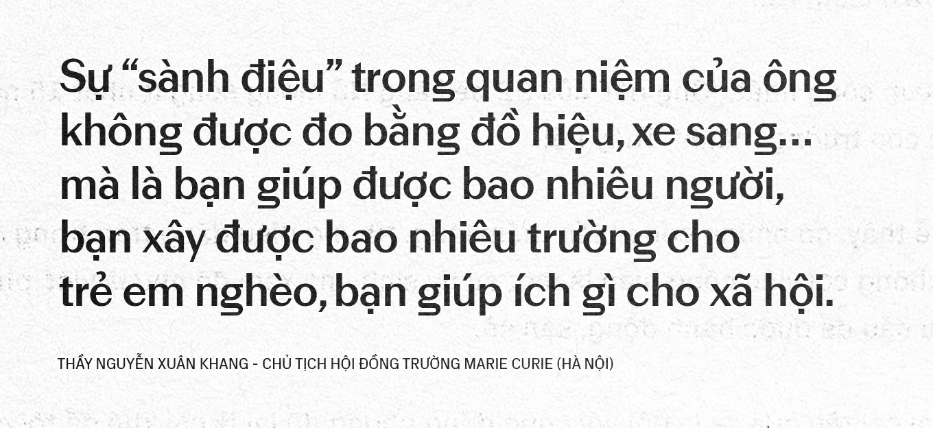 Chuyện thầy Khang ở Hà Nội: Từ hiệu trưởng Marie Curie đến “ông nội” nuôi 22 đứa trẻ Làng Nủ- Ảnh 14.