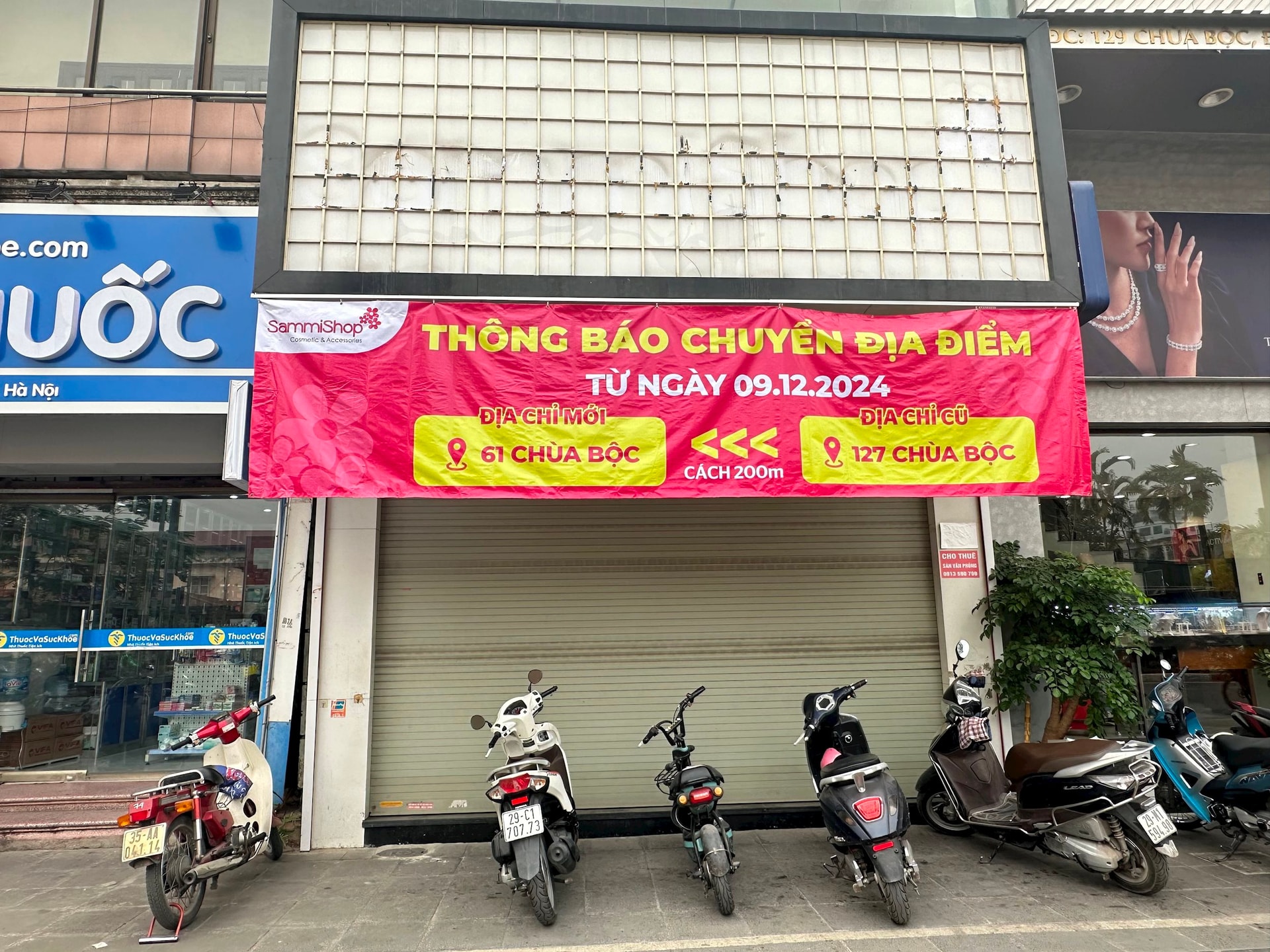 Loạt thương hiệu tại Hà Nội đóng cửa, trả mặt bằng: Phố Phạm Ngọc Thạch, Kim Mã… "chi chít" bảng cho thuê- Ảnh 12.