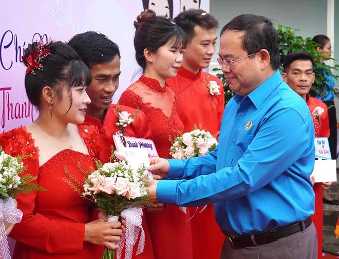 Hình ảnh đám cưới đầy xúc động ở Đồng Nai- Ảnh 1.