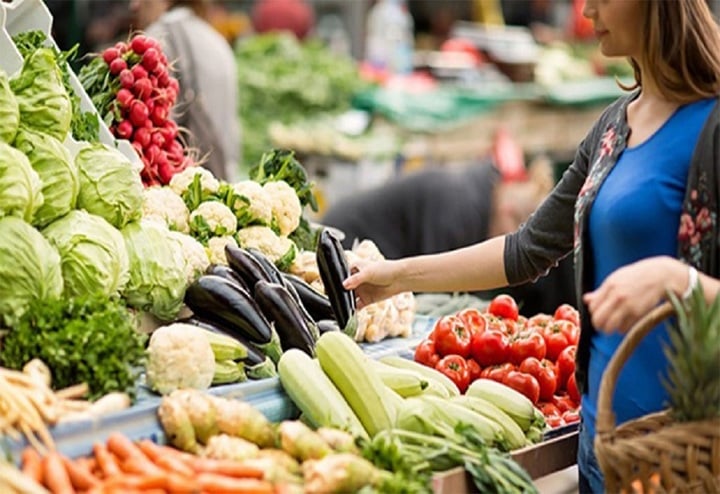 'Rau sạch' trong siêu thị: Đến người bán cũng không biết sạch thật hay không- Ảnh 4.