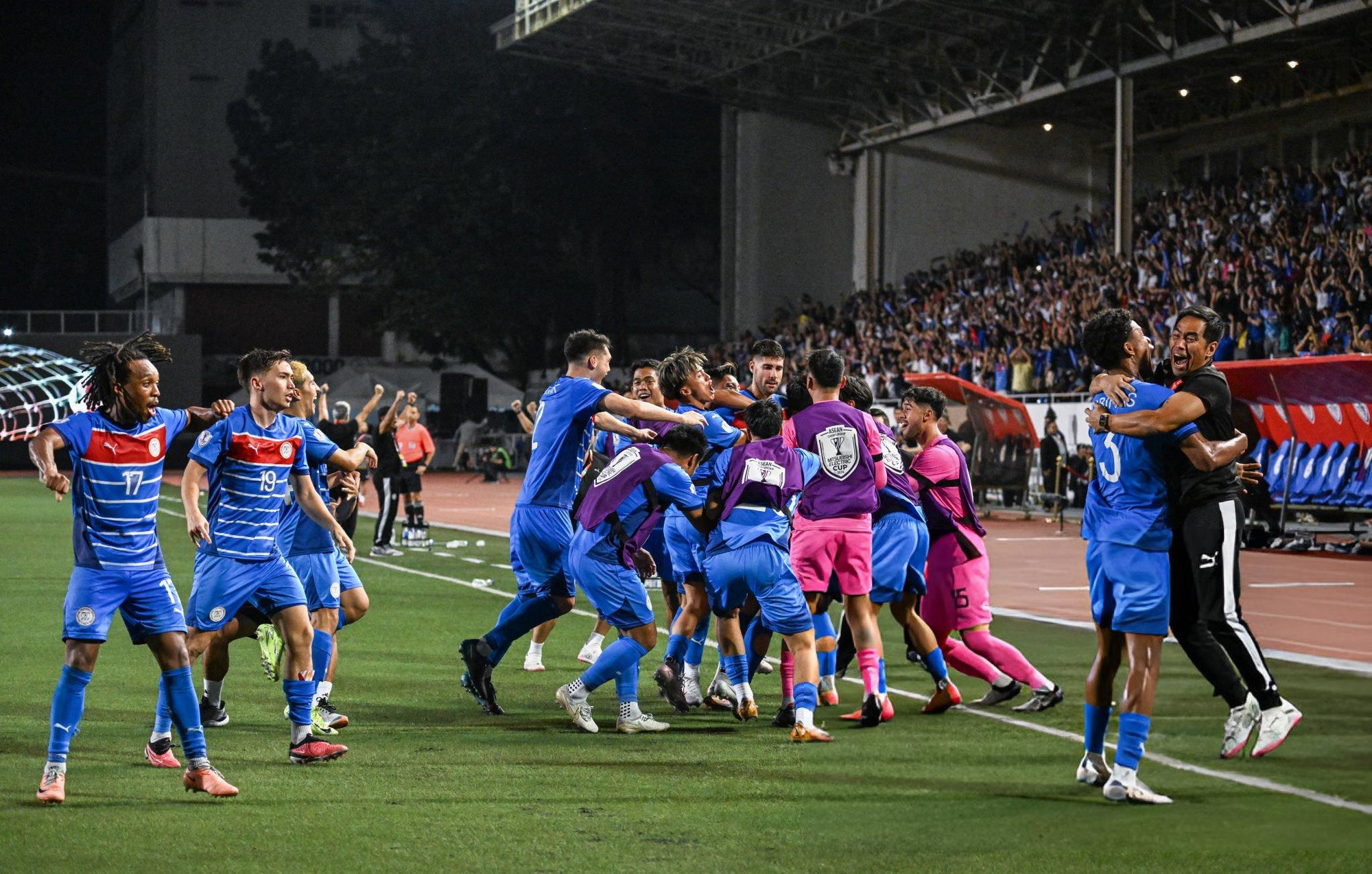 Nghẹt thở đánh bại Philippines, Thái Lan gặp tuyển Việt Nam tại chung kết AFF Cup- Ảnh 10.