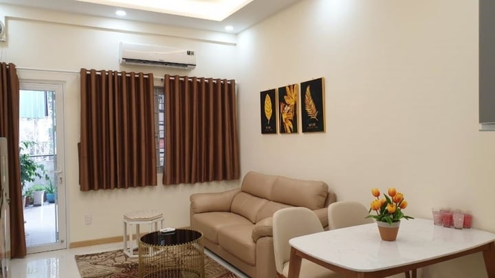 Dưới 5 tỷ đồng c&oacute; mua được nh&agrave; ở trung t&acirc;m TP.HCM?- Ảnh 1.