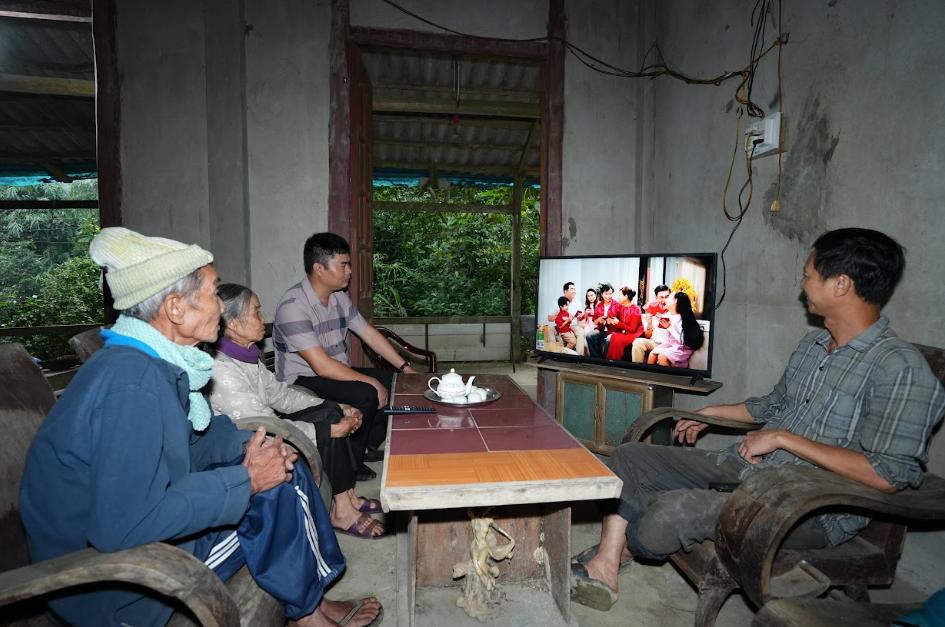 Hành trình LG tặng TV, mang “Tết Nhà là Tết Nhất” đến các gia đình khó khăn- Ảnh 3.