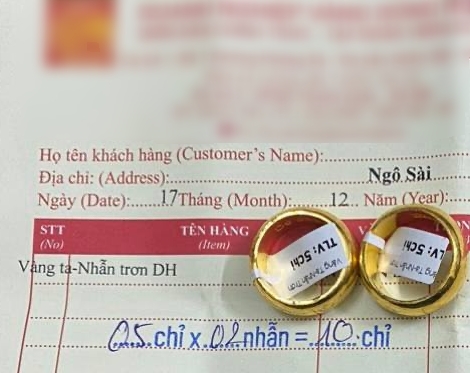 Ngồi xuống nhìn lại tiền nong năm qua: Đã biết tiết kiệm, đã biết mua vàng dù chưa giàu hơn ai!- Ảnh 1.