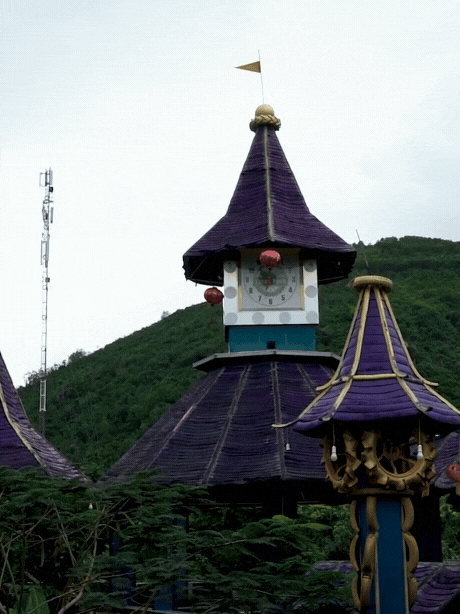 Người đàn ông Nha Trang xây