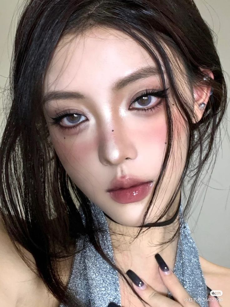 13 Sekunden, in denen das wahre Gesicht hinter dem Douyin-Make-up enthüllt wird. Es stimmt, dass Haut nur online schön ist – Foto 6.