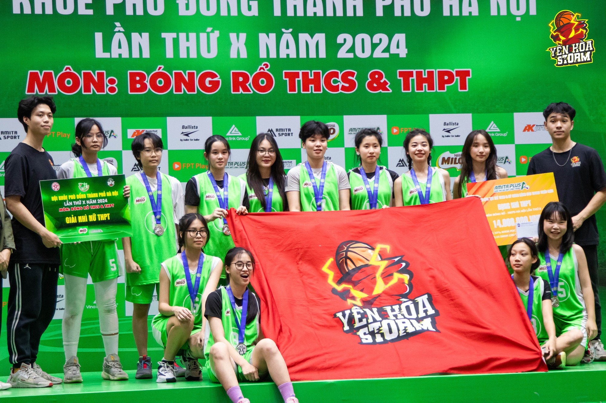C&acirc;u chuyện về sự ph&aacute;t triển của &ldquo;cơn b&atilde;o&rdquo; mang t&ecirc;n Y&ecirc;n H&ograve;a trong l&agrave;ng b&oacute;ng rổ Thủ đ&ocirc;- Ảnh 17.