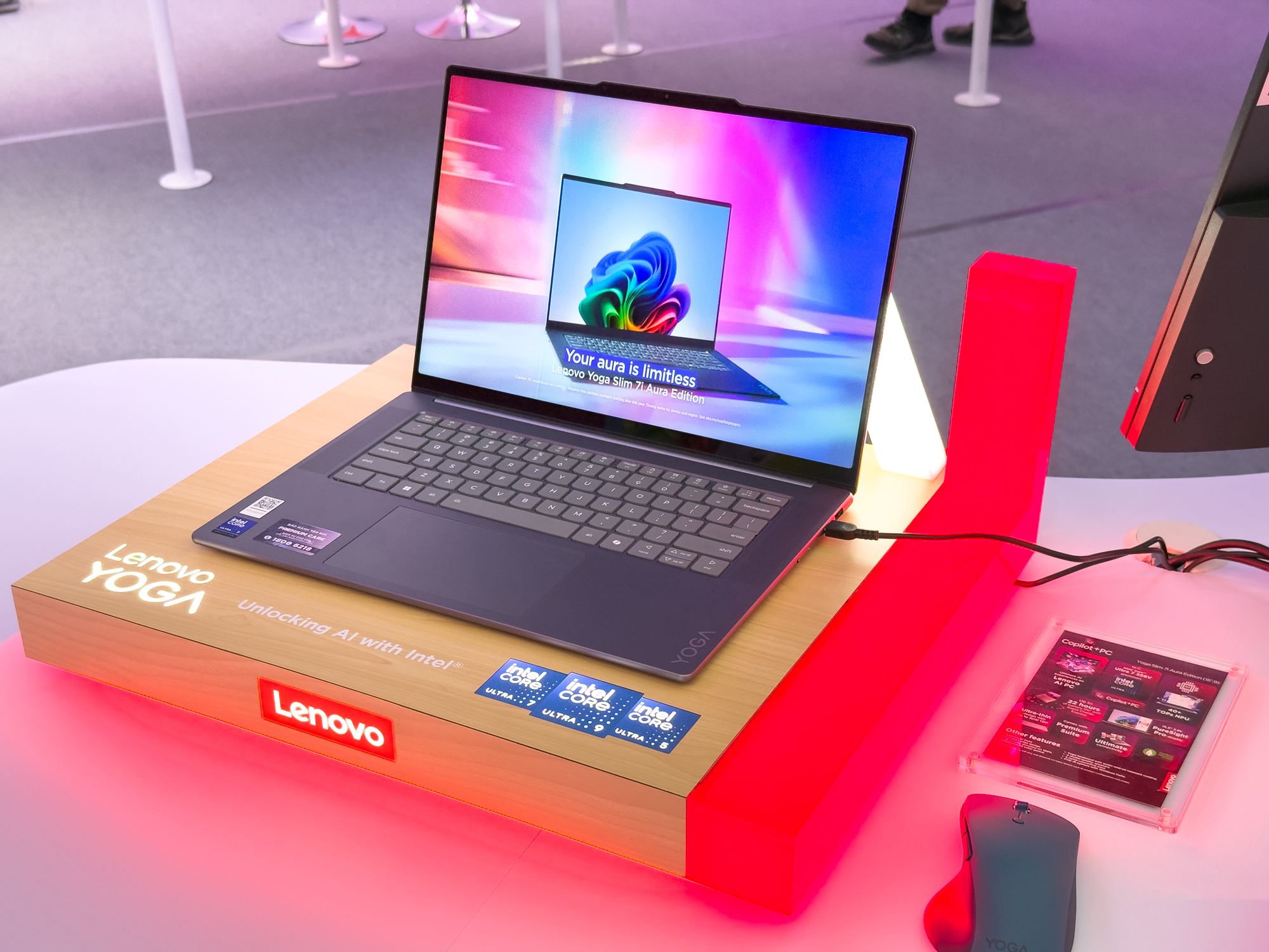 Loạt laptop AI Lenovo mới ra mắt tại Việt Nam- Ảnh 2.