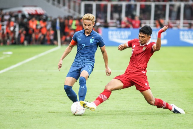 Cựu HLV Th&aacute;i Lan đ&aacute;nh gi&aacute; Việt Nam l&agrave; ứng vi&ecirc;n v&ocirc; địch số 1 ở ASEAN Cup 2024- Ảnh 2.