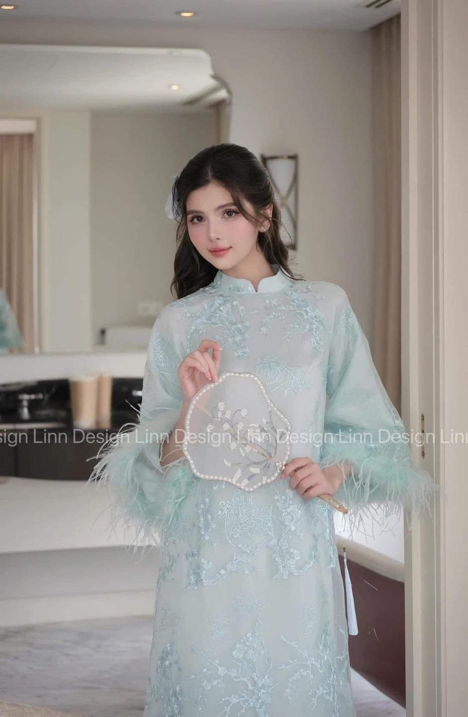 Áo dài Tết 2025: Một chi tiết cách tân năm nay mới có, nàng nào diện lên cũng đẹp như Áo dài Tết 2025: Một chi tiết cách tân năm nay mới có, nàng nào diện lên cũng đẹp như