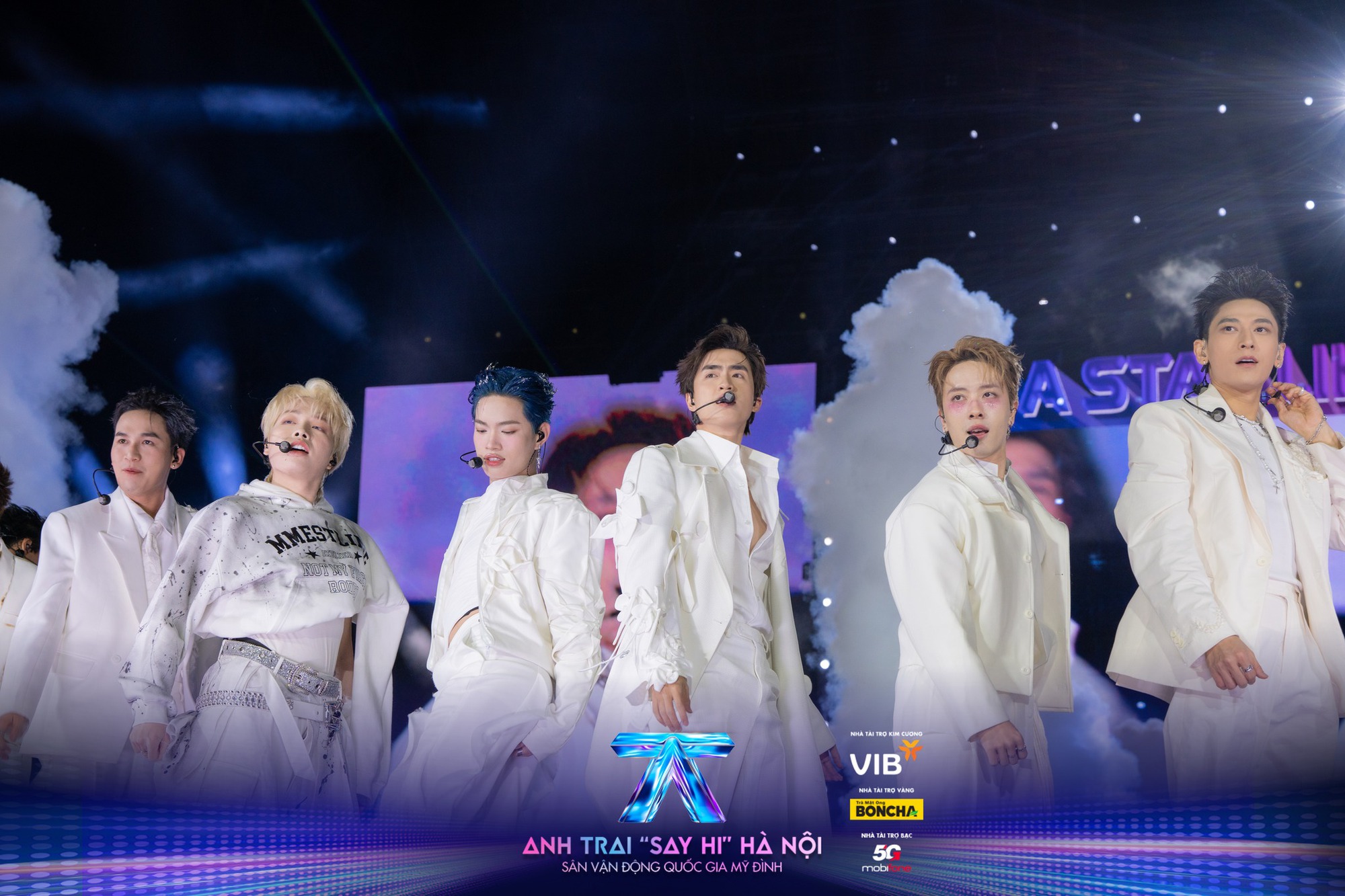 Đẹp trai chưa đủ, c&aacute;c Anh Trai Say Hi c&ograve;n c&oacute; outfit xuất sắc!- Ảnh 2.