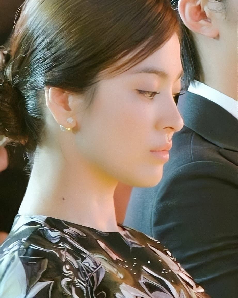 Das „Tausende Menschen lieben“-Profil koreanischer Schönheiten: Song Hye Kyo ist perfekt, aber gibt es jemanden, der noch besser ist – Foto 3.