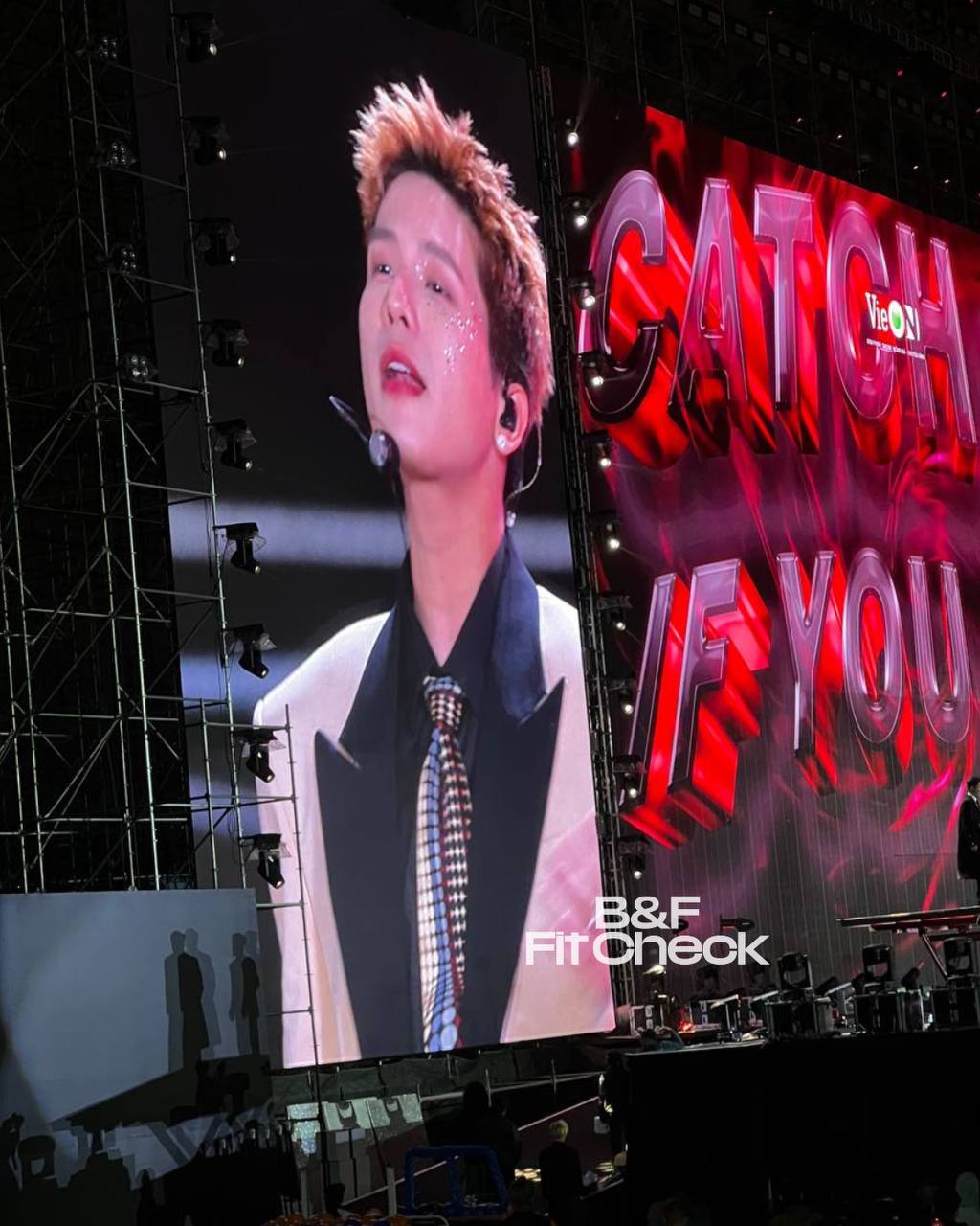 Đẹp trai chưa đủ, c&aacute;c Anh Trai Say Hi c&ograve;n c&oacute; outfit xuất sắc!- Ảnh 26.