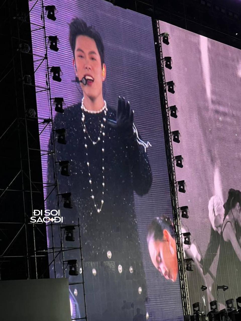 Đẹp trai chưa đủ, c&aacute;c Anh Trai Say Hi c&ograve;n c&oacute; outfit xuất sắc!- Ảnh 18.