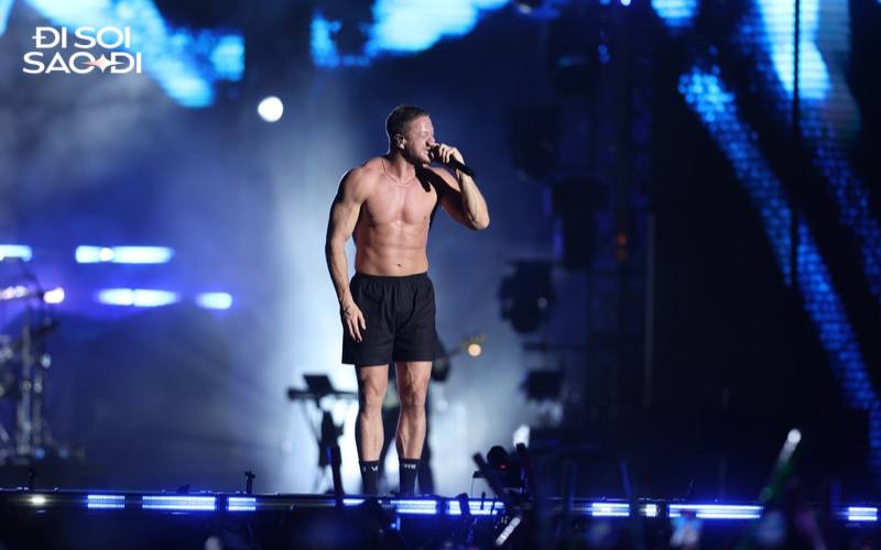 Imagine Dragons quá đỉnh: Mang cả World Tour đến 8WONDER, giọng hát live như "dát vàng lỗ tai" khiến fan Việt nghe mà sốc!- Ảnh 6.