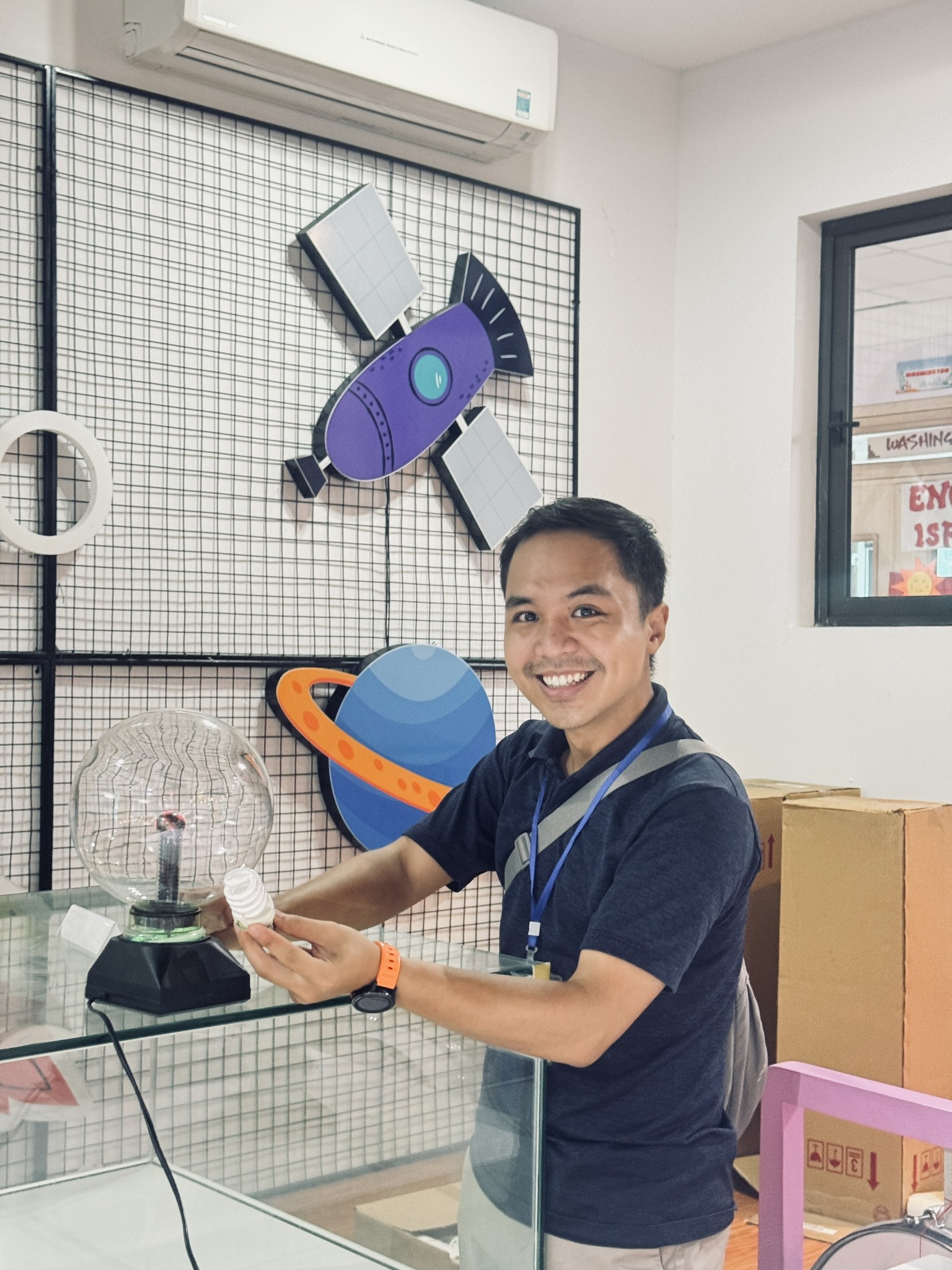 Bức ảnh chụp 2 anh em trông rất bình thường nhưng khiến nhiều người ghen tị, chục năm sau chưa ai "bắt chước" được- Ảnh 6.