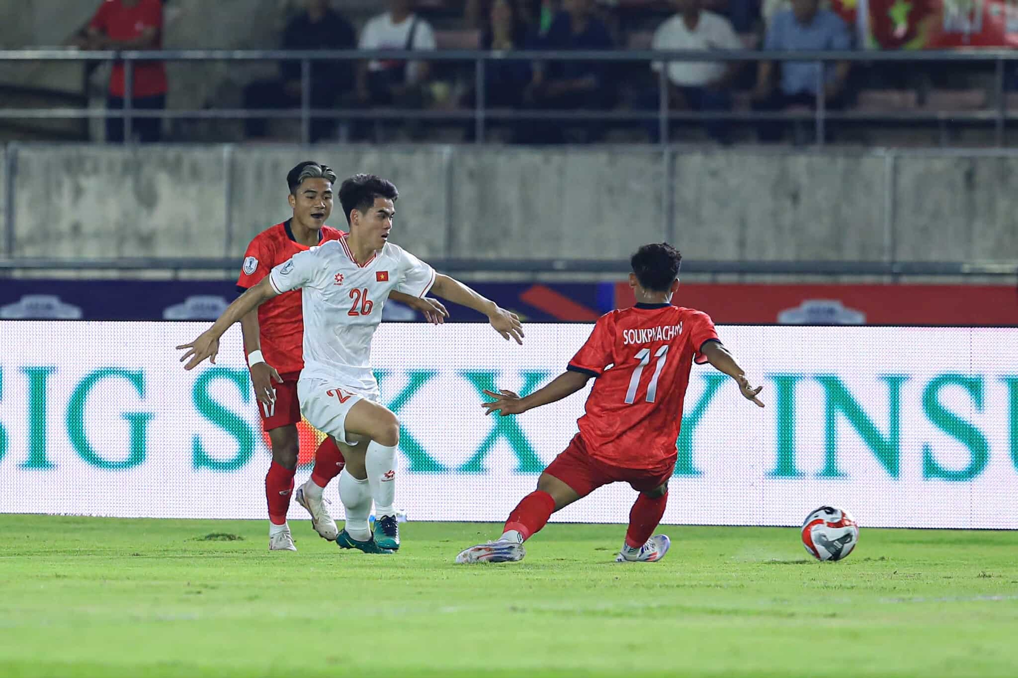 Thi đấu thăng hoa trong hiệp 2, đội tuyển Việt Nam thắng tưng bừng ng&agrave;y ra qu&acirc;n tại AFF Cup 2024- Ảnh 13.
