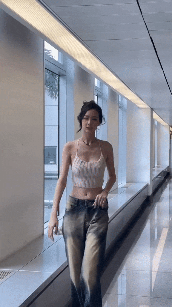 Mỹ nữ 1m85 catwalk qu&aacute; mượt tr&ecirc;n đ&ocirc;i cao g&oacute;t tuột d&acirc;y, đẳng cấp Hoa hậu Quốc tế c&oacute; kh&aacute;c!- Ảnh 7.