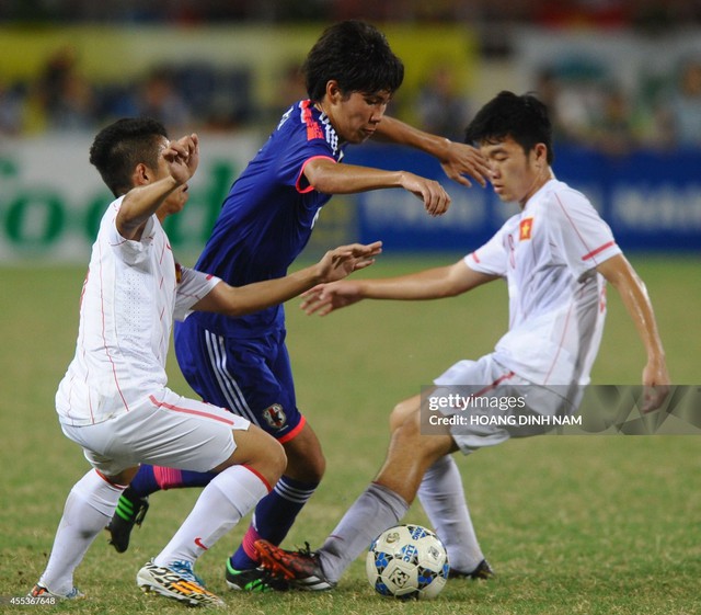 Xuân Trường: Mùa V.League đầu tiên ở HAGL, tôi từ trên mây rơi xuống thực tế phũ phàng - Ảnh 7.